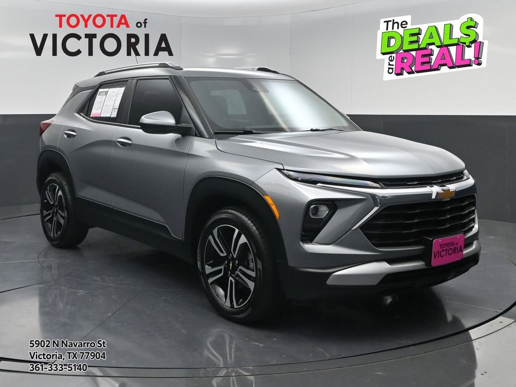 Used 2025 Chevrolet TrailBlazer LT image 1