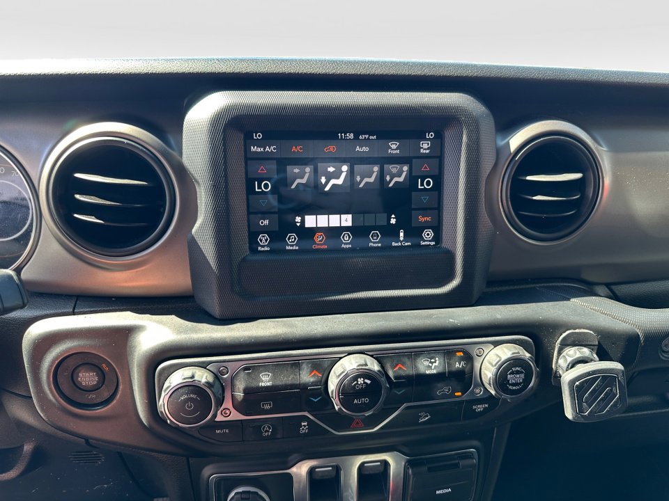 Used 2020 Jeep Wrangler Sport image 21