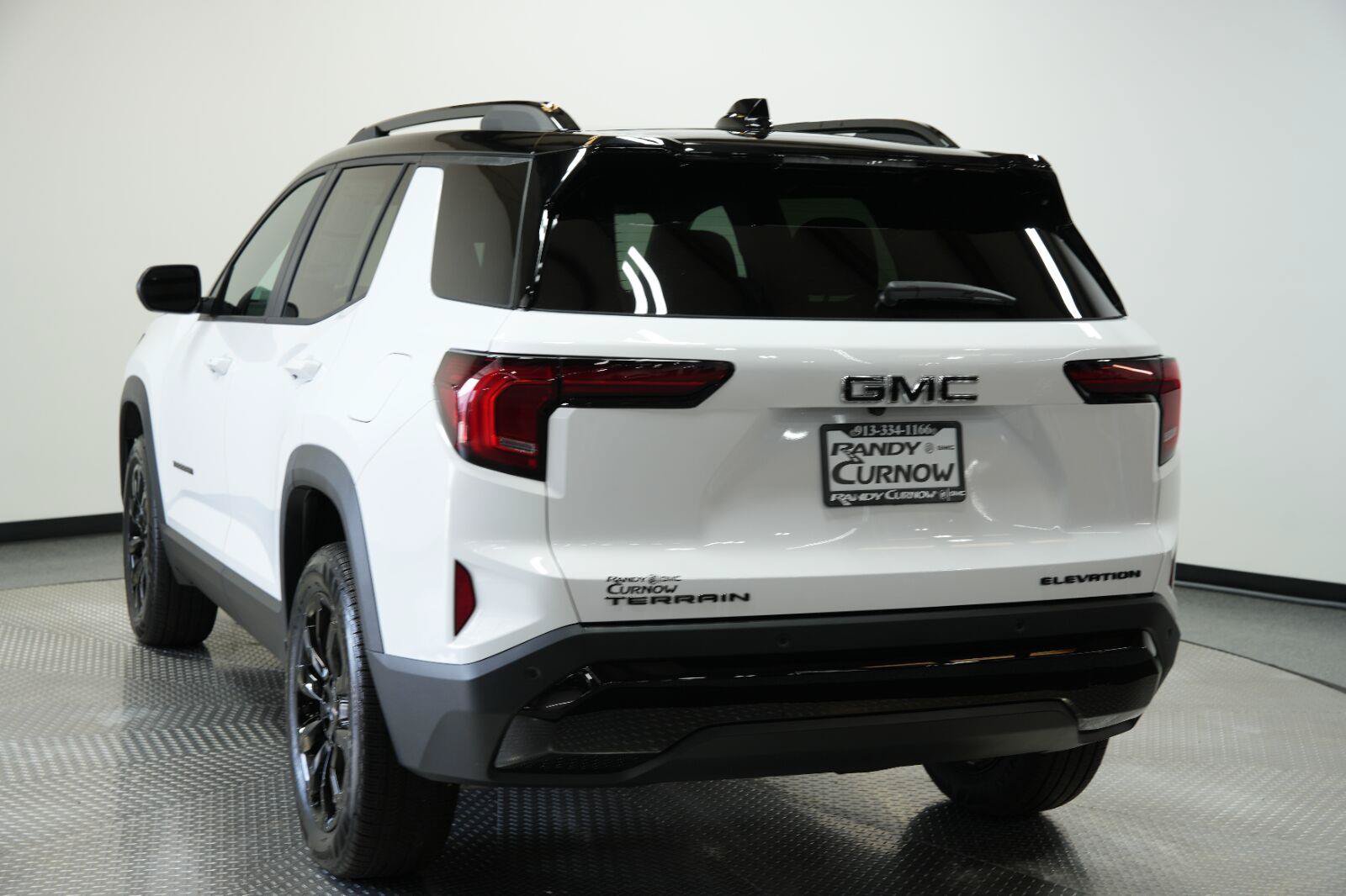 New 2027 GMC Terrain Elevation w/ Black Edition FWD image 5