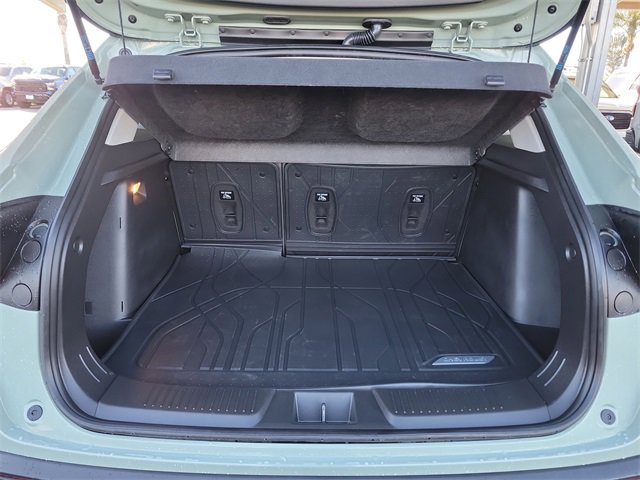 Used 2025 Chevrolet Trax ACTIV w/ Driver Confidence Package image 27