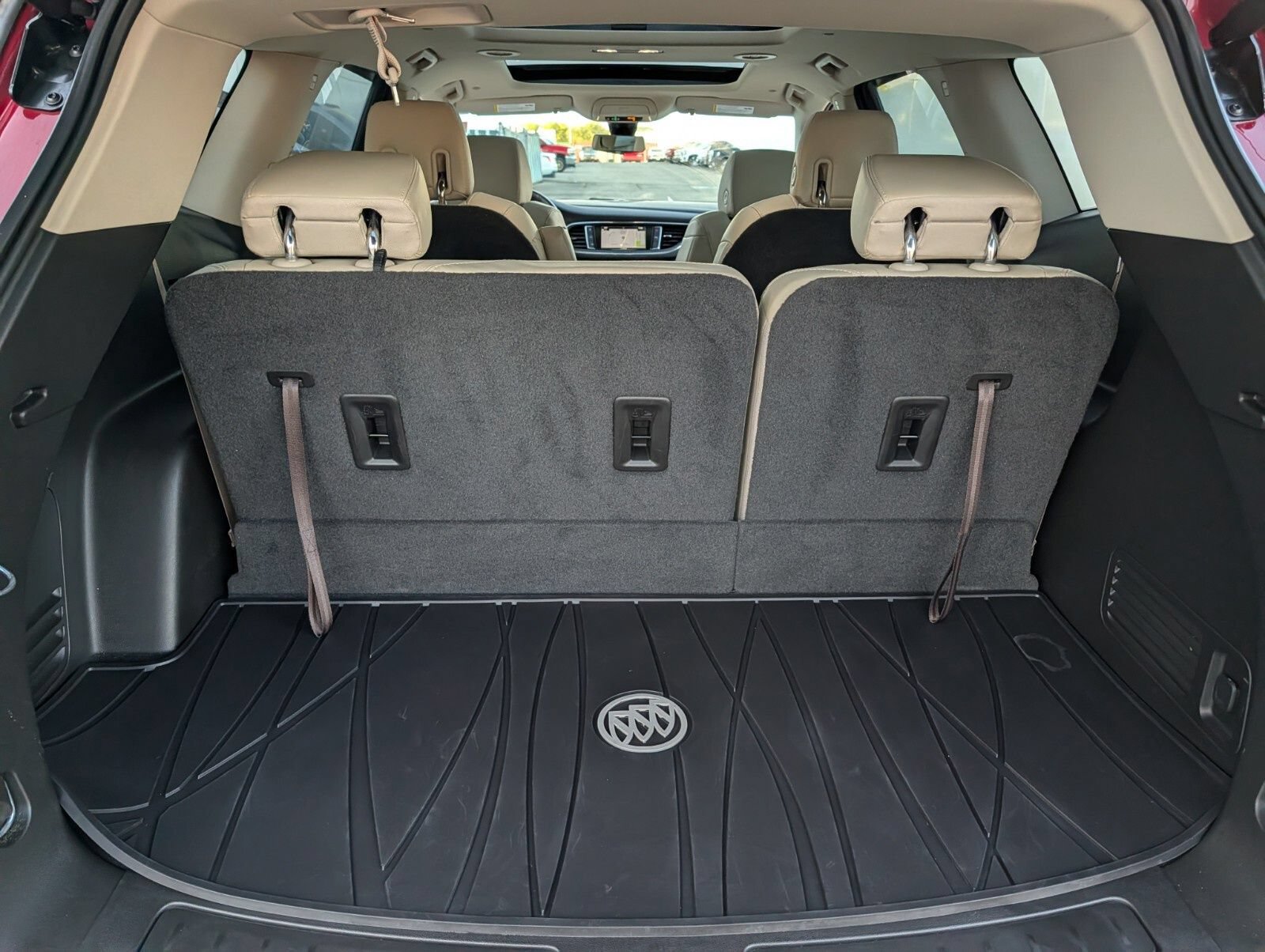 Used 2018 Buick Enclave Essence w/ Trailering Package AWD/4WD image 25