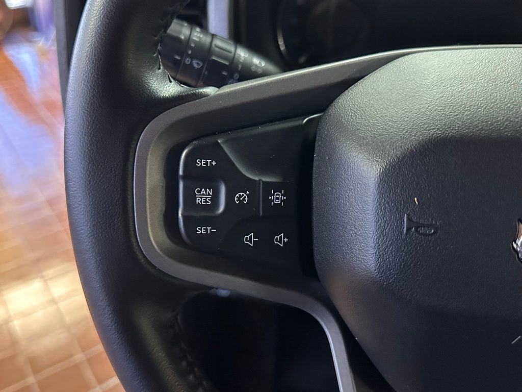 Used 2024 Ford Bronco Big Bend image 25