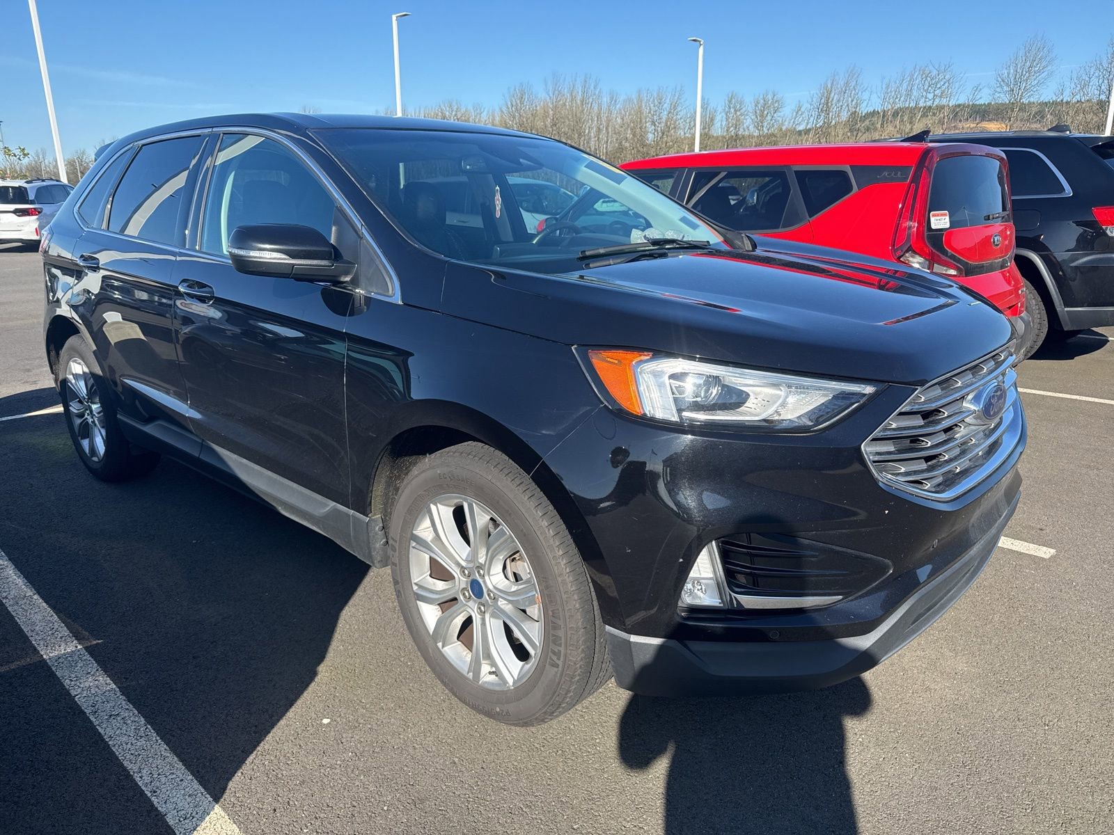 Used 2022 Ford Edge Titanium image 6