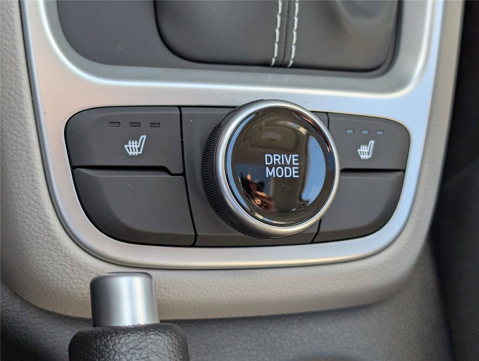 New 2026 Hyundai Venue SEL FWD image 20