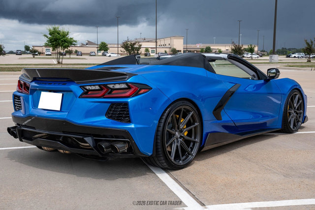 Used 2024 Chevrolet Corvette Stingray Premium Conv w/ Stealth Interior Trim Package RWD image 8