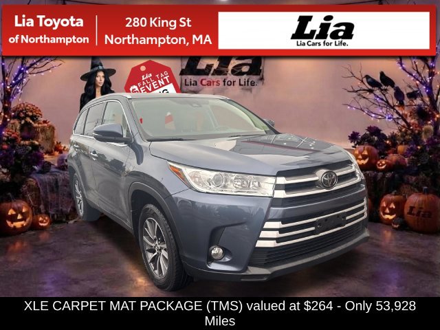 Used 2019 Toyota Highlander XLE w/ Carpet Mat Package (TMS)