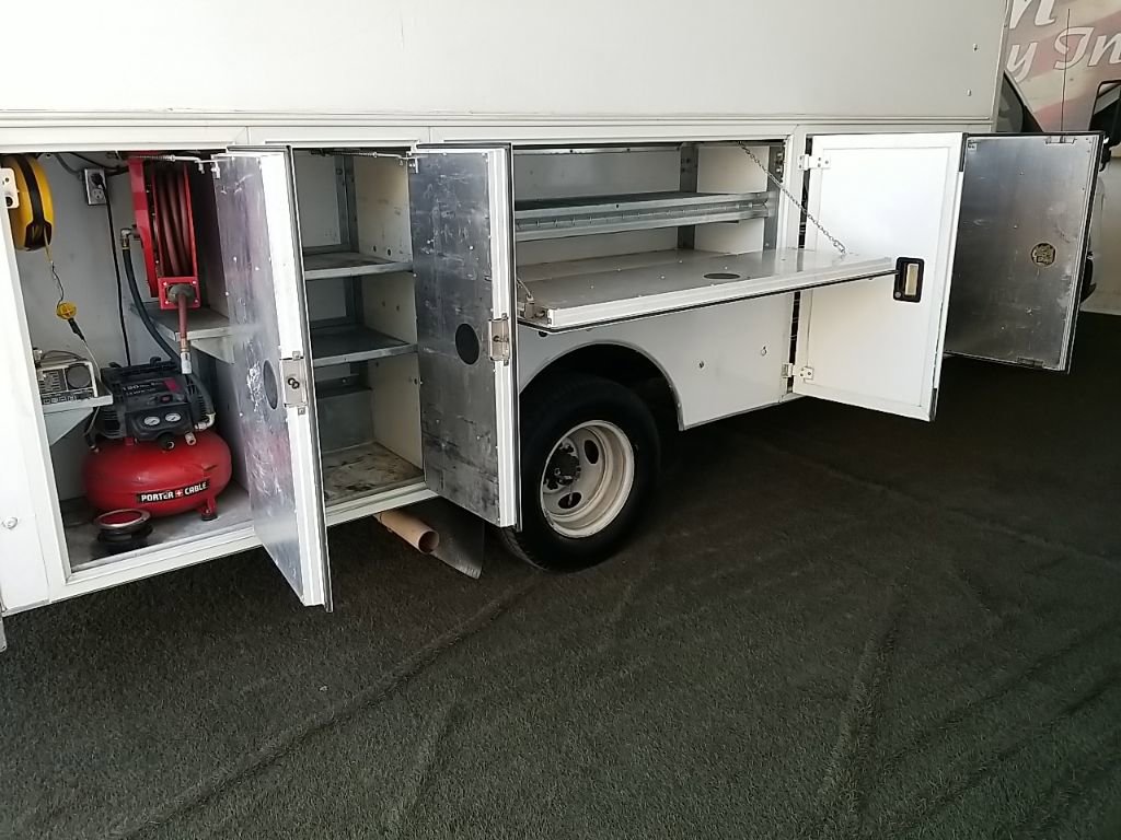 Used 2015 Ford E-450 and Econoline 450 Super Duty w/ Power Windows & Locks Group image 14