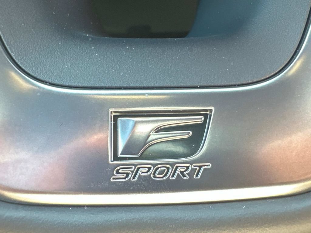 New 2025 Lexus TX 500h AWD image 28
