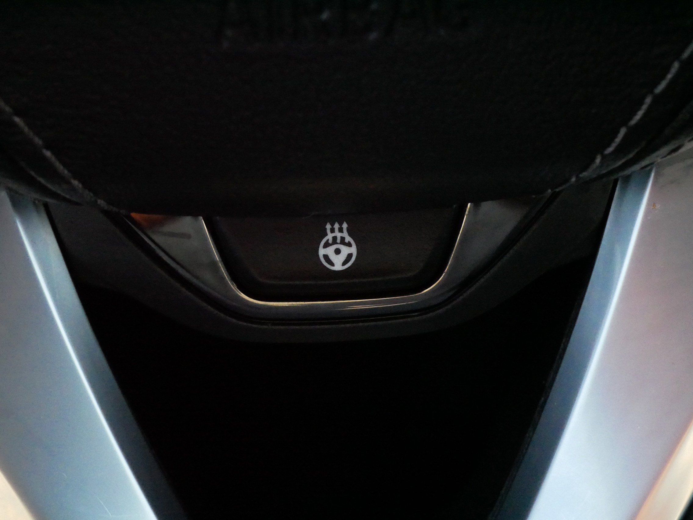 Used 2023 BMW X5 xDrive40i w/ Premium Package image 25