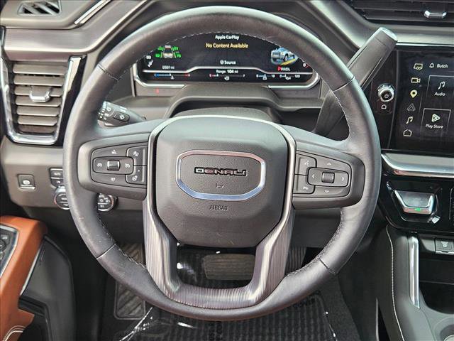 Used 2025 GMC Sierra 3500 Denali Ultimate image 15