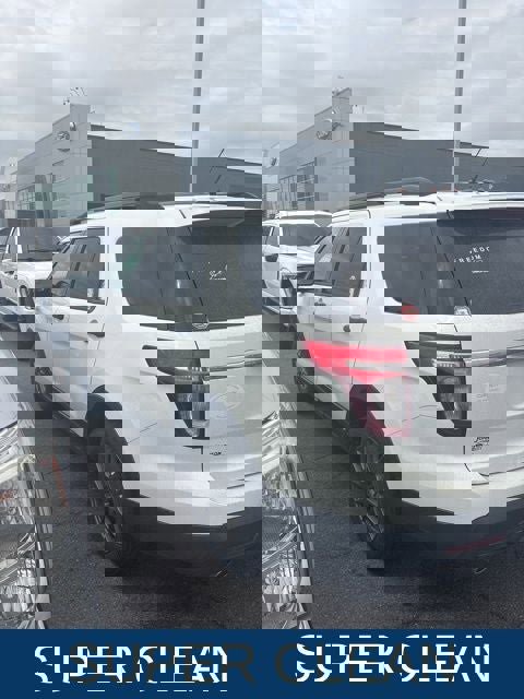 Used 2014 Ford Explorer FWD image 11