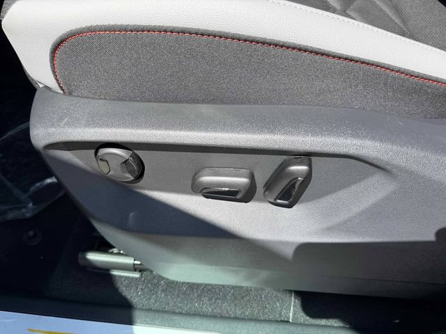 New 2026 Volkswagen Atlas Peak Edition AWD/4WD image 14