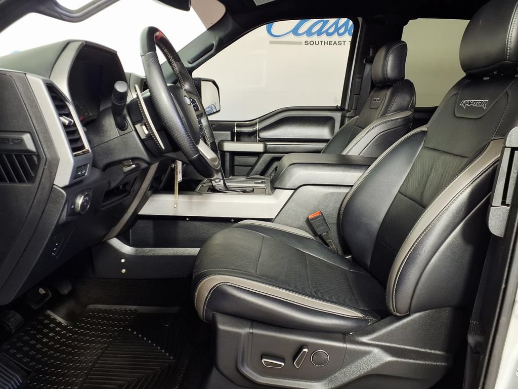 Used 2018 Ford F150 Raptor w/ Equipment Group 801A Mid AWD/4WD image 8