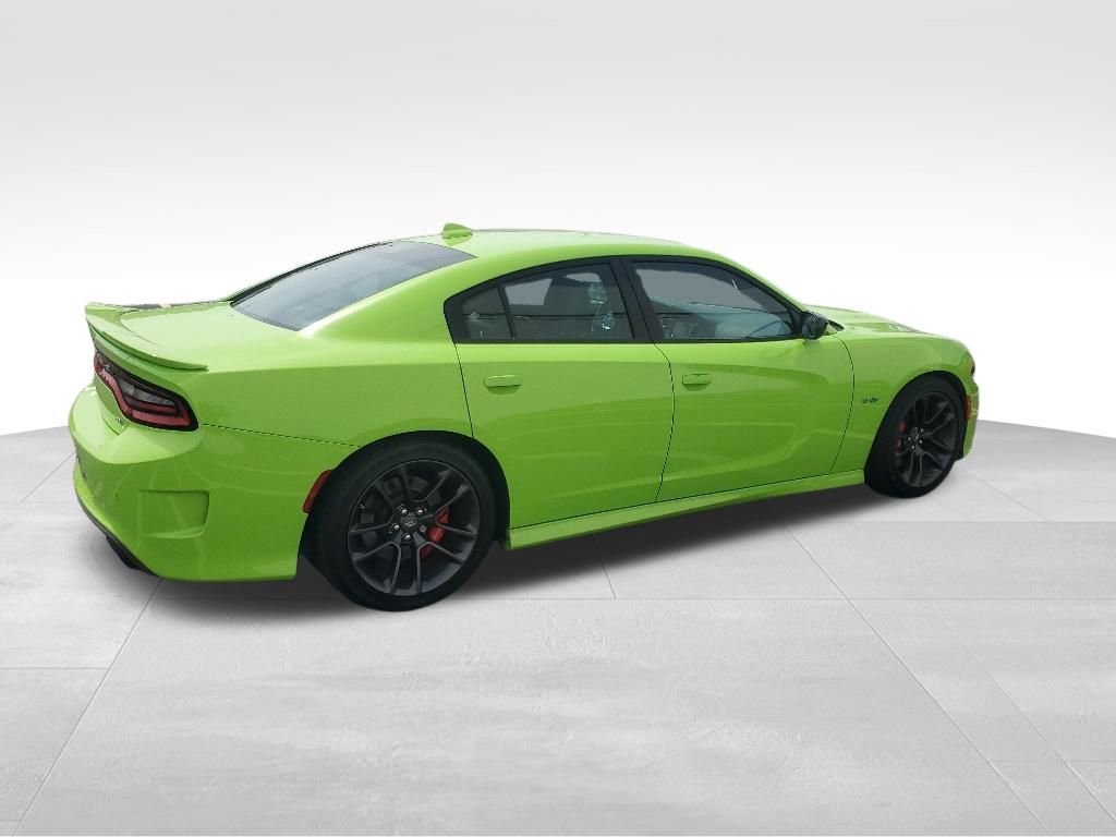 Used 2023 Dodge Charger R/T w/ Plus Group RWD image 6