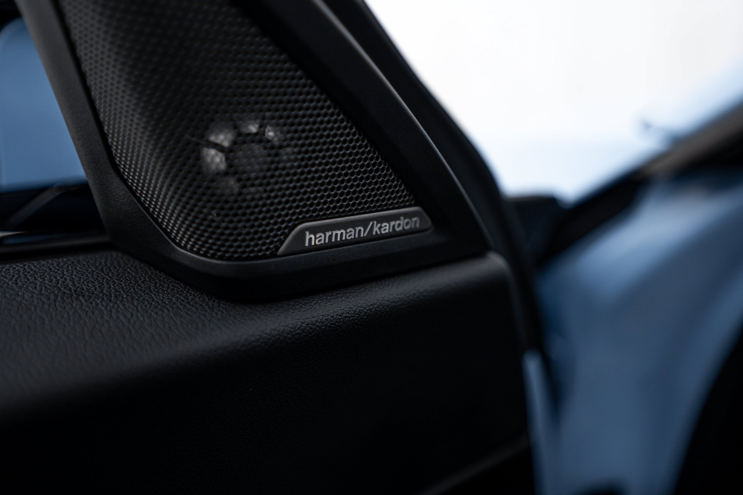 Used 2023 BMW M2 RWD image 14