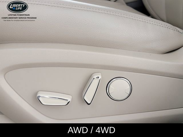 Used 2022 Lincoln Nautilus AWD w/ Premium Package image 14