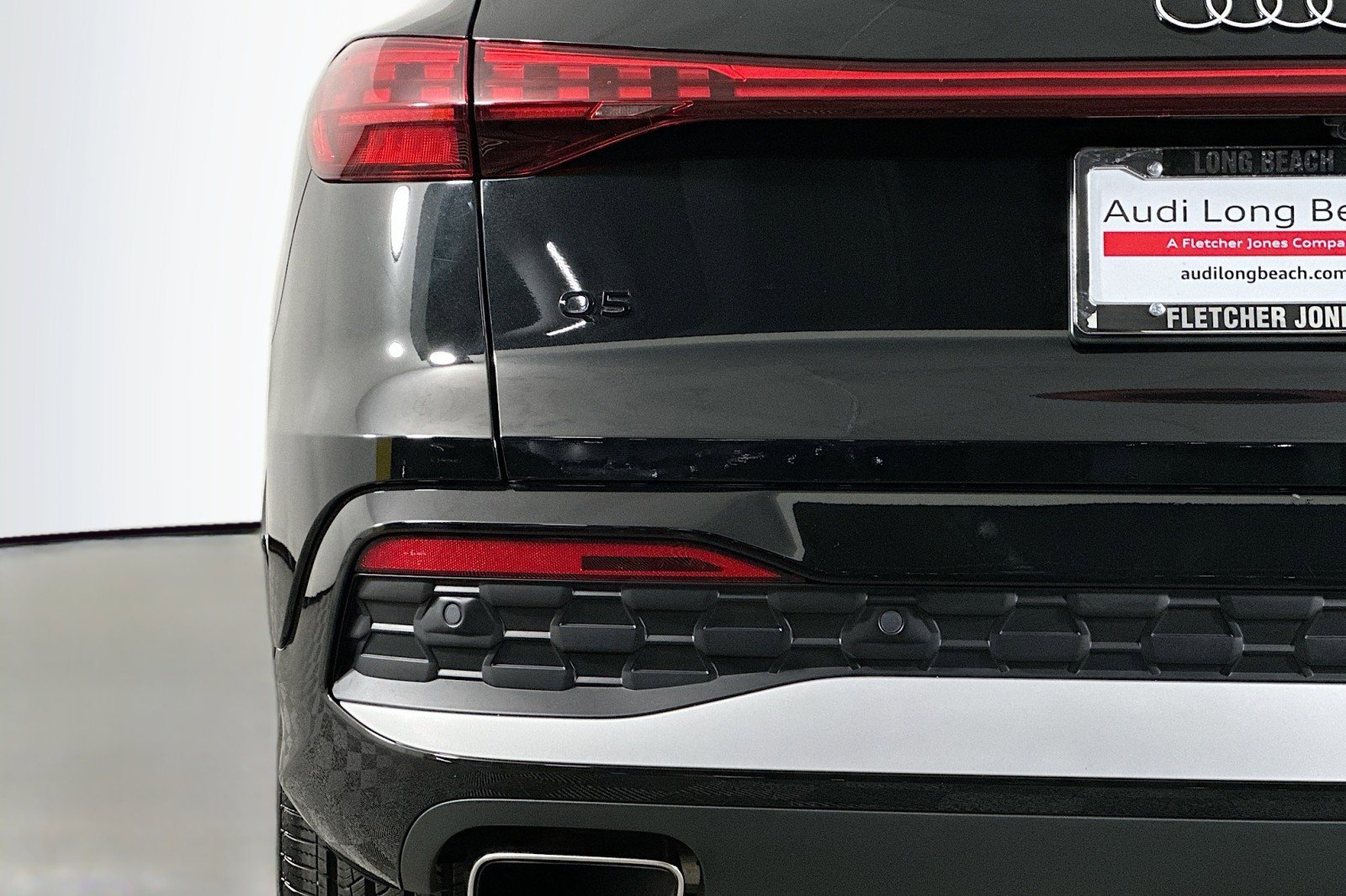 Used 2025 Audi Q5 Premium Plus w/ Premium Plus image 17