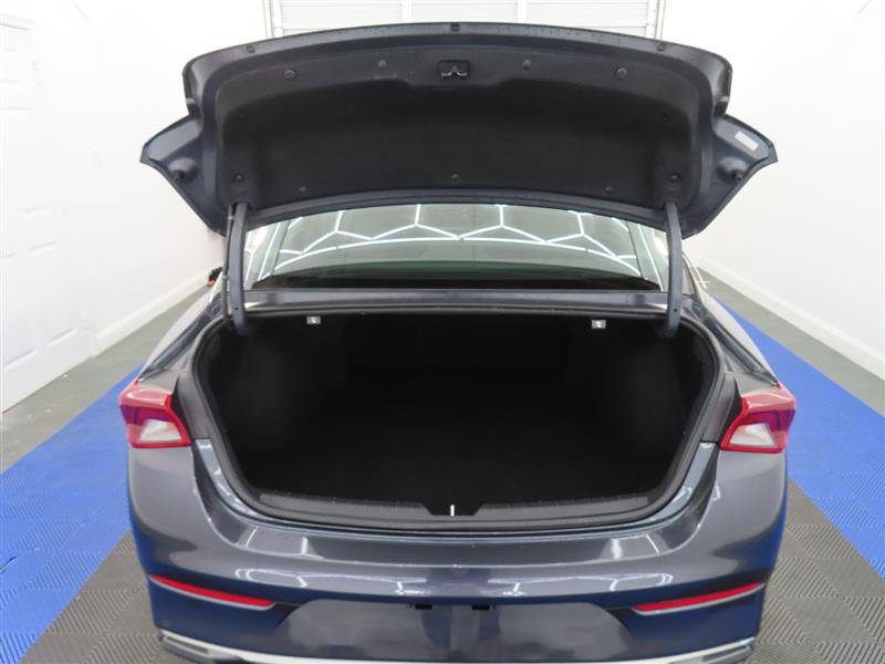 Used 2023 Kia K5 LXS FWD image 8