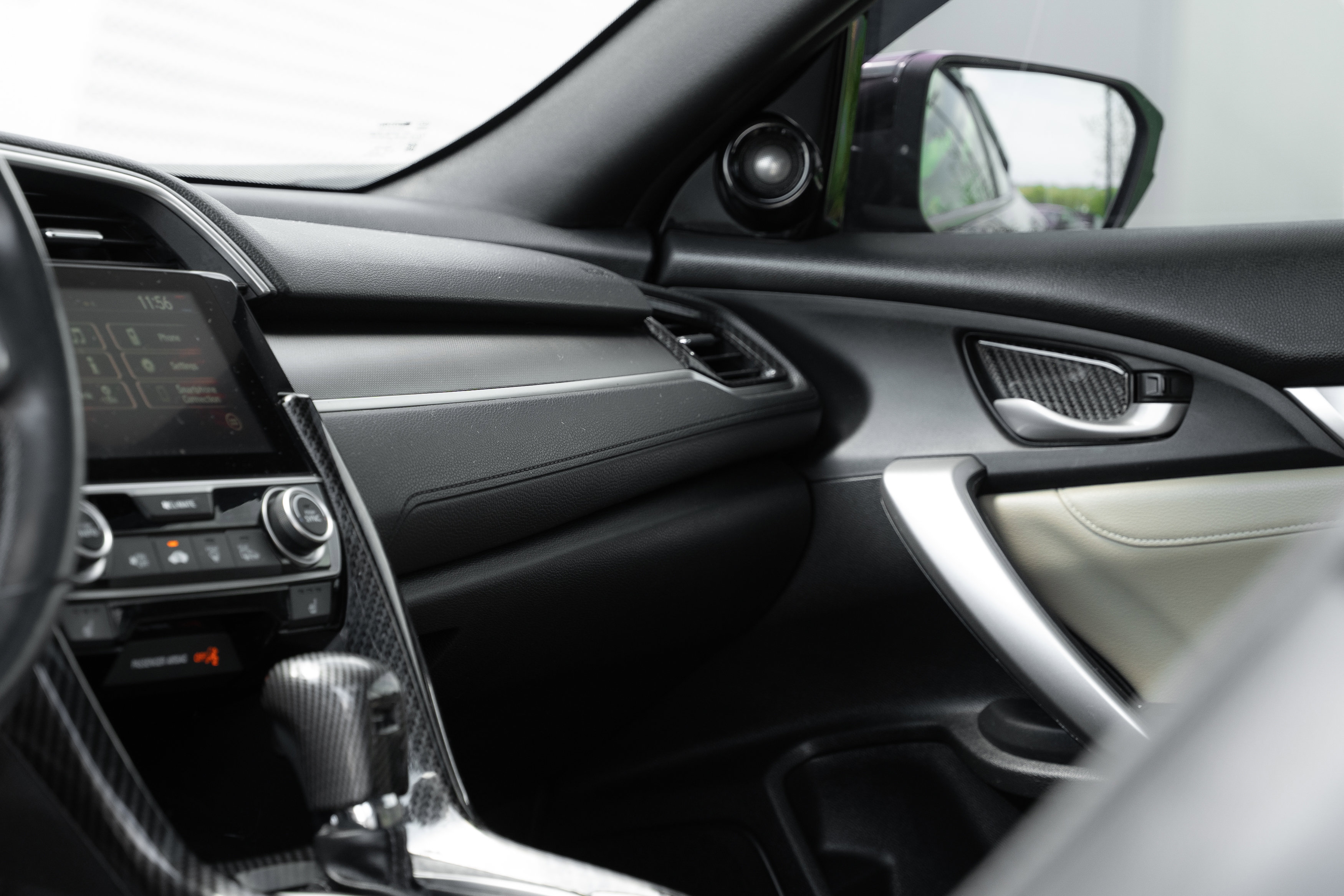 Used 2017 Honda Civic EX-L image 15