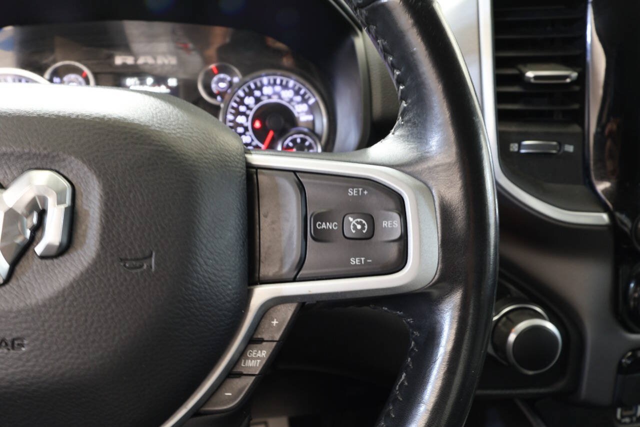 Used 2020 RAM 1500 Big Horn AWD/4WD image 30