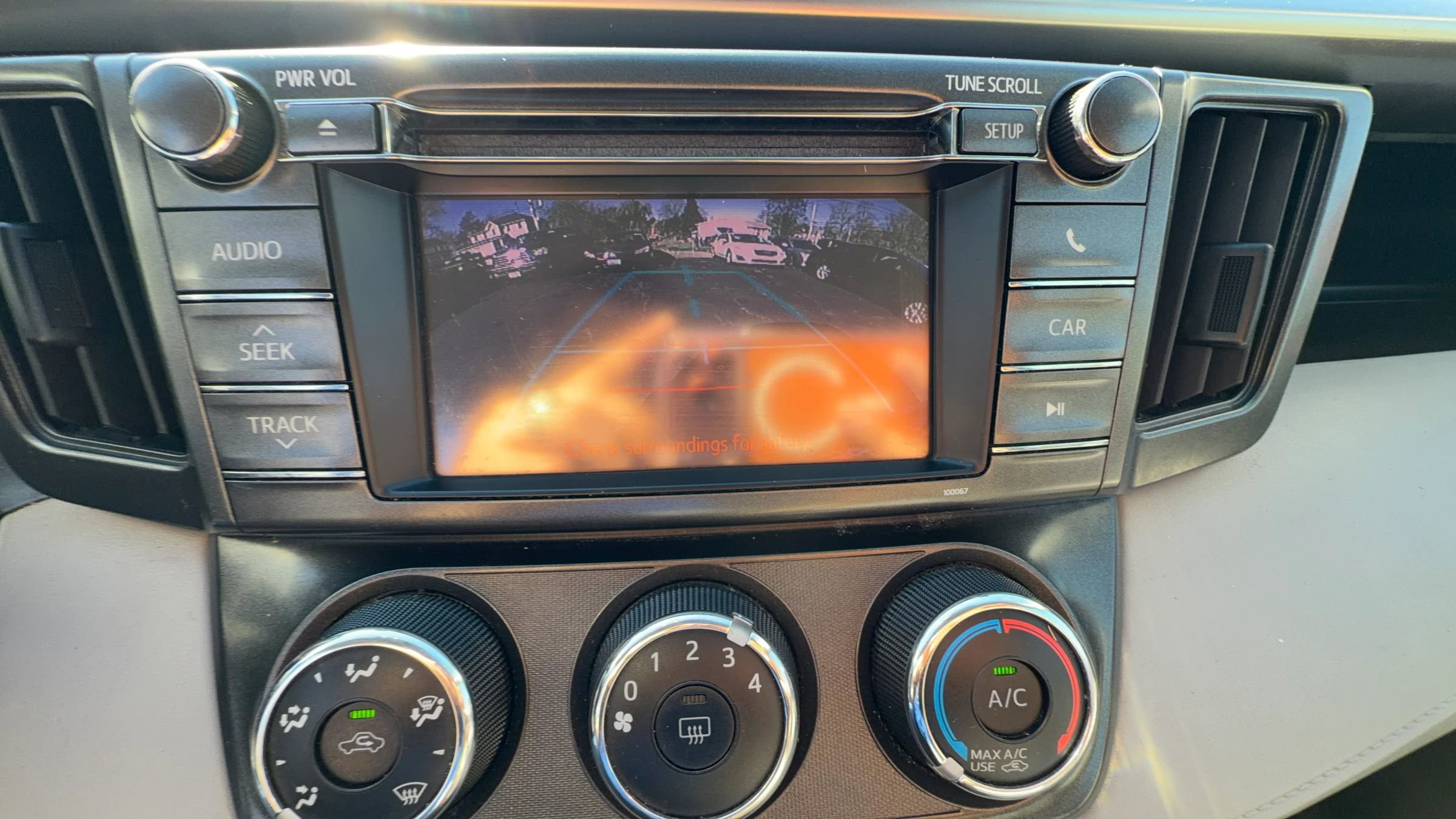 Used 2013 Toyota RAV4 LE AWD/4WD image 14