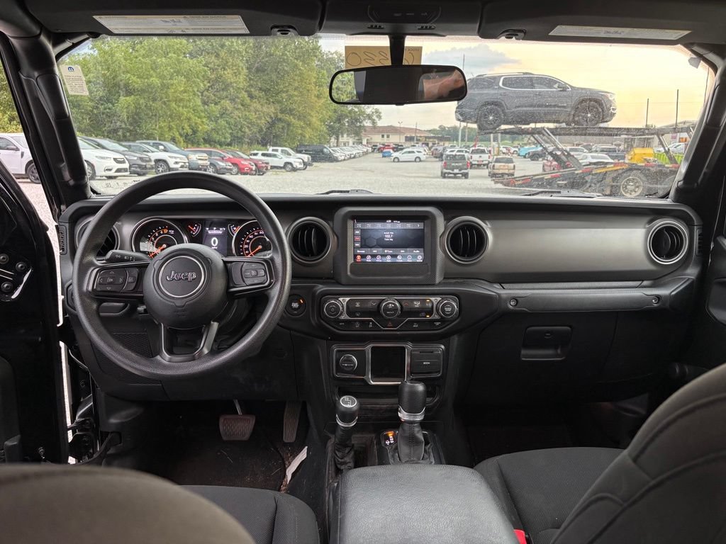 Used 2022 Jeep Gladiator Sport w/ Trailer Tow Package AWD/4WD image 22