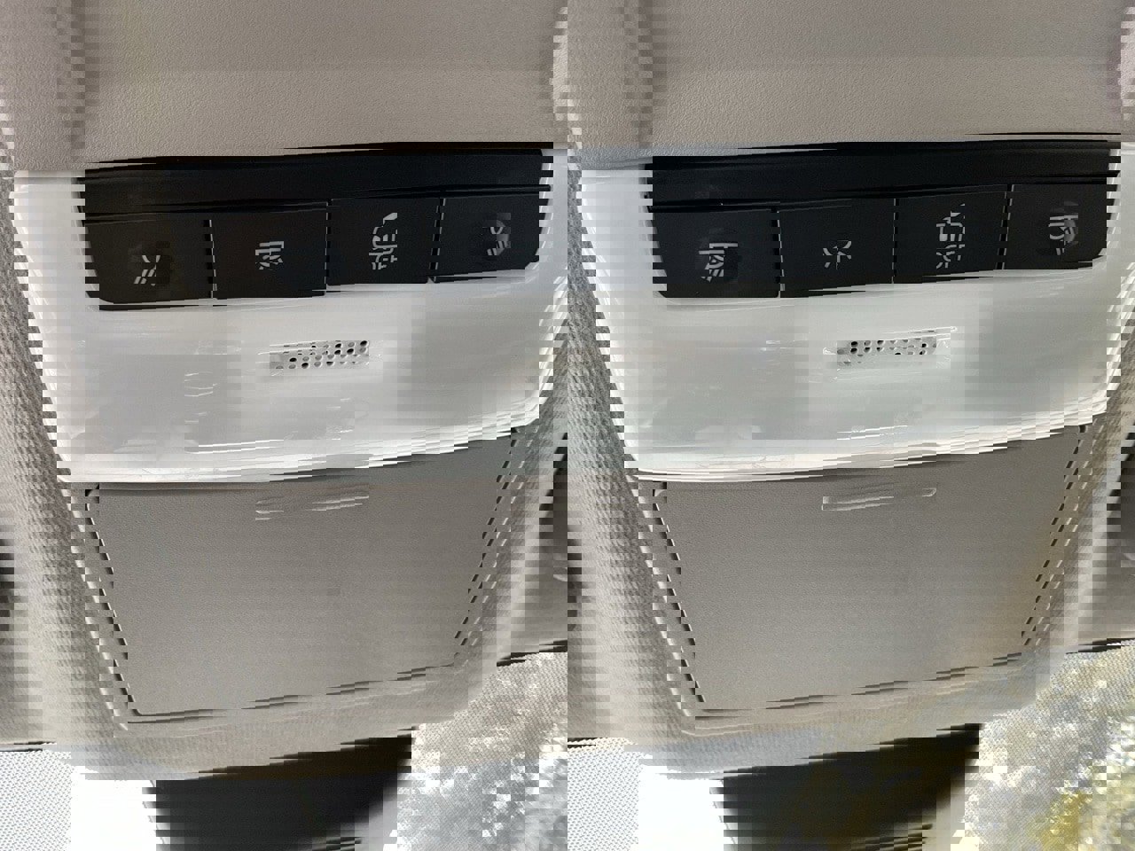 Used 2024 Nissan Sentra SV image 28