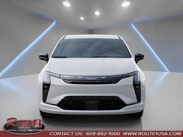 New 2027 Chrysler Pacifica Select AWD/4WD image 7