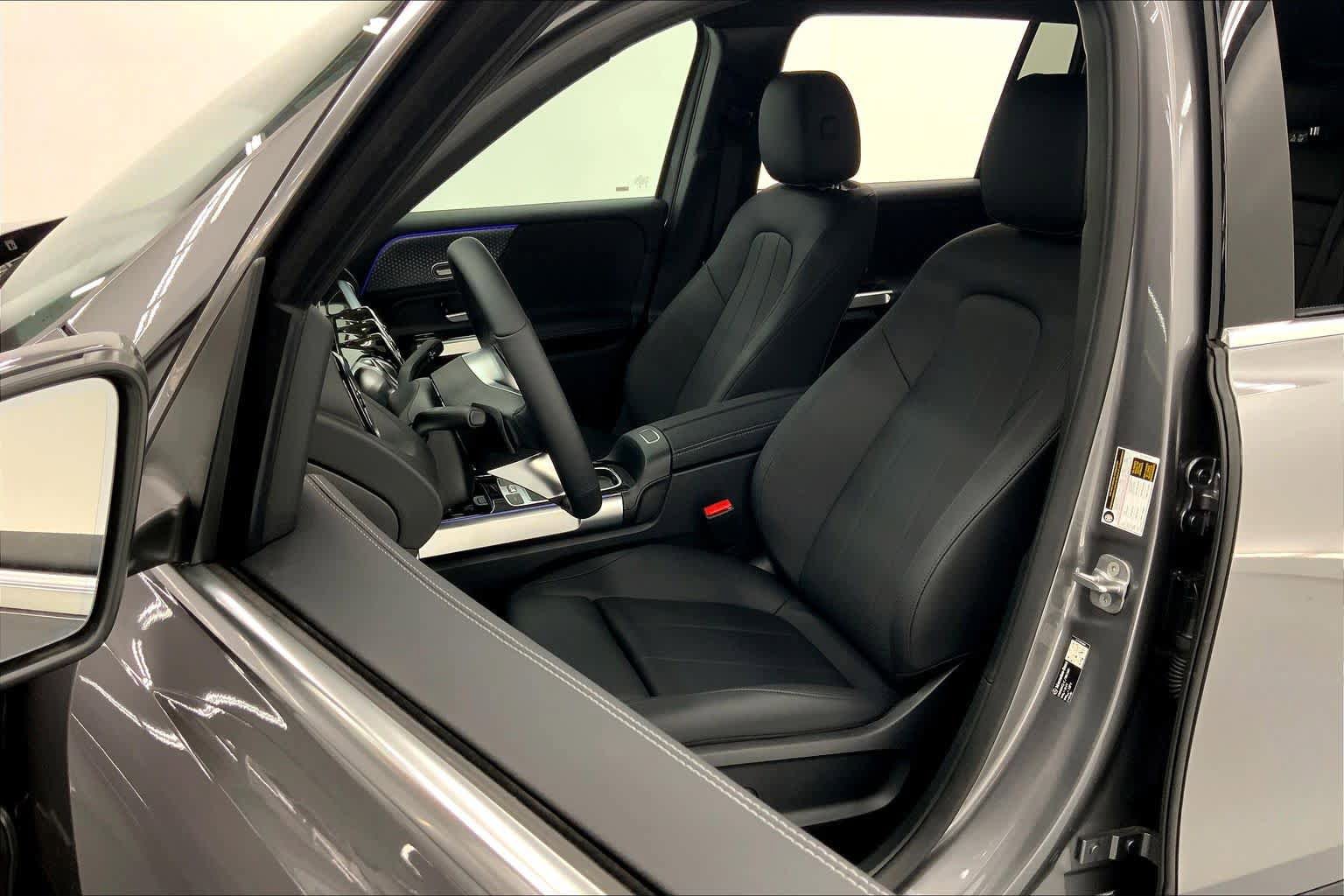 New 2026 Mercedes-Benz GLB 250 image 22