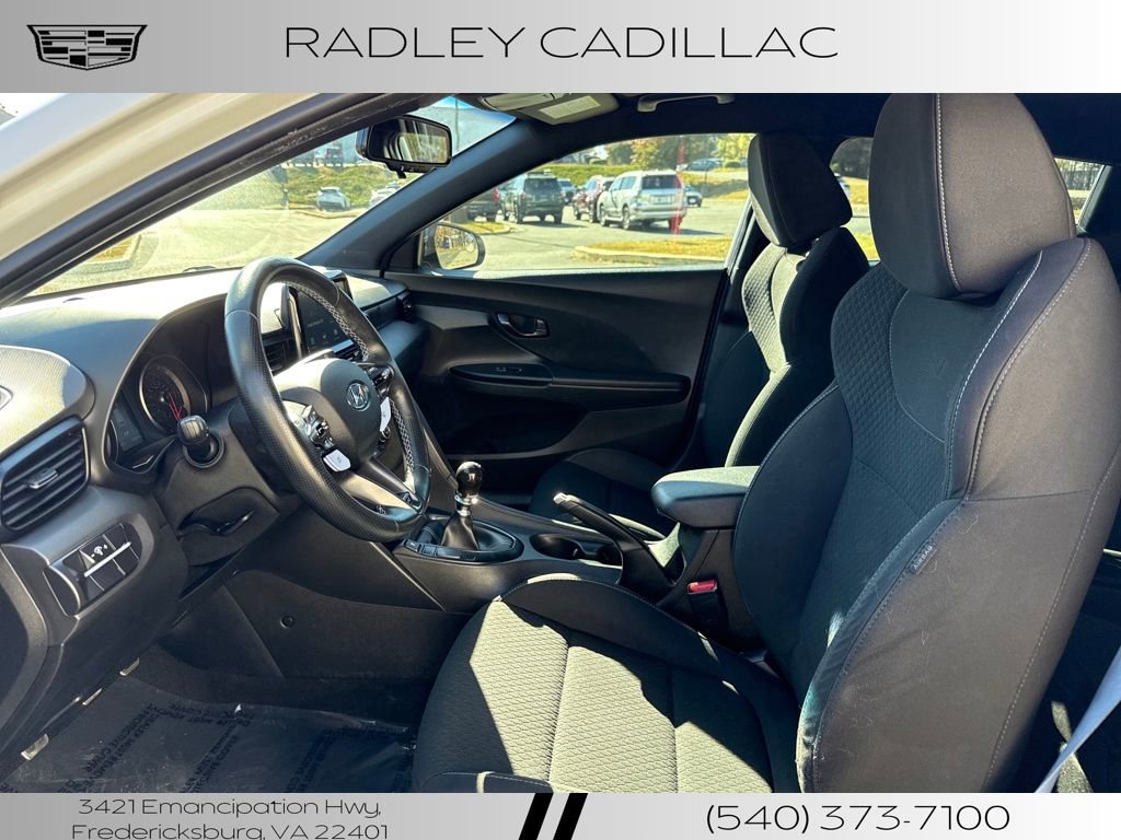 Used 2020 Hyundai Veloster N w/ Performance Package image 11