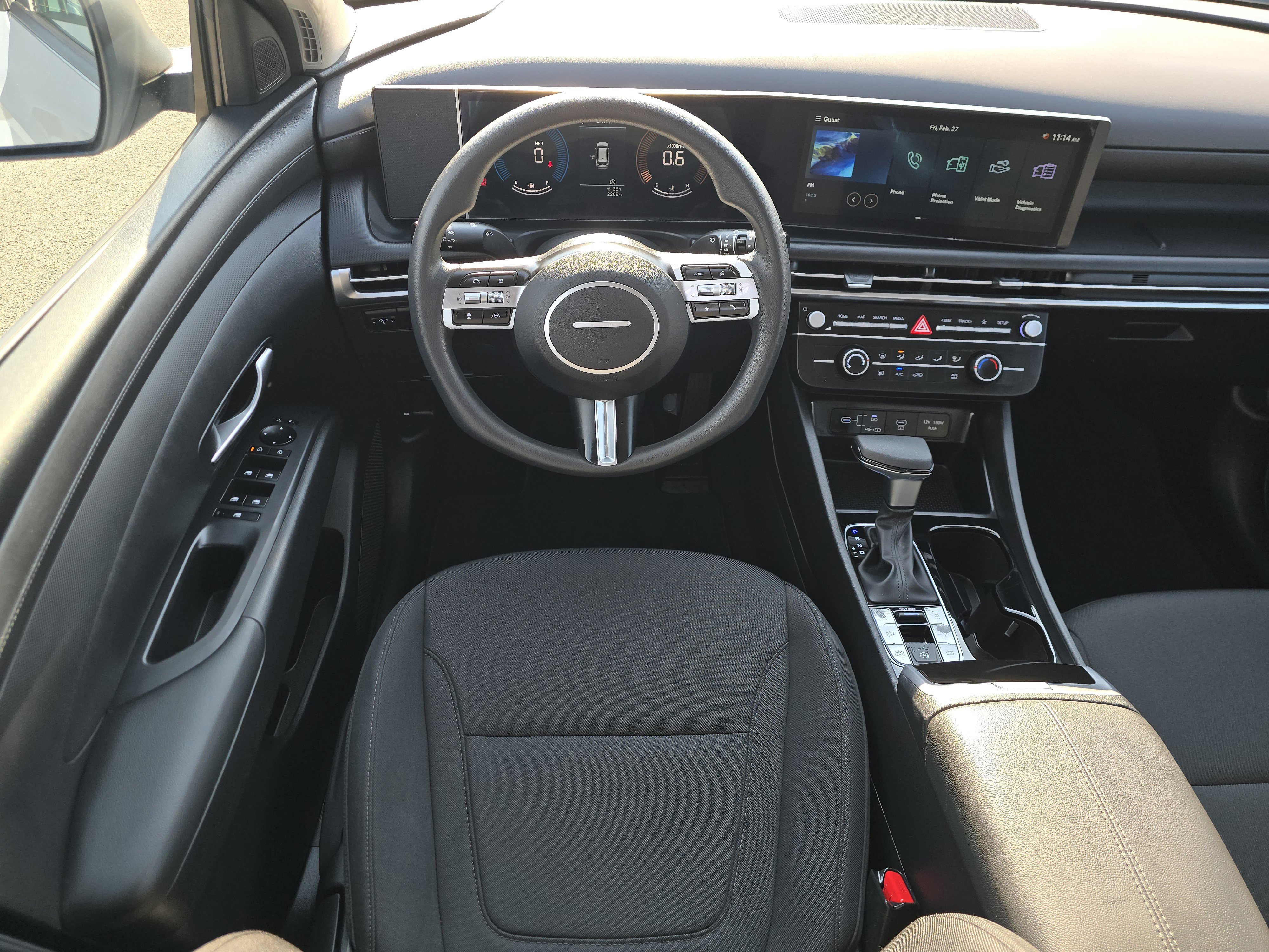 Used 2025 Hyundai Tucson SE image 17