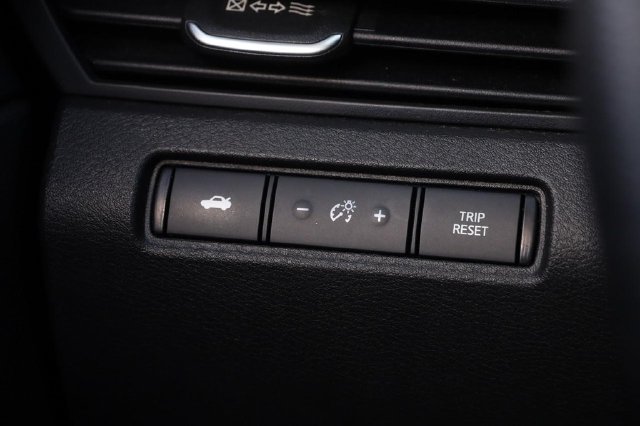 Certified 2024 Nissan Altima 2.5 SV FWD image 20