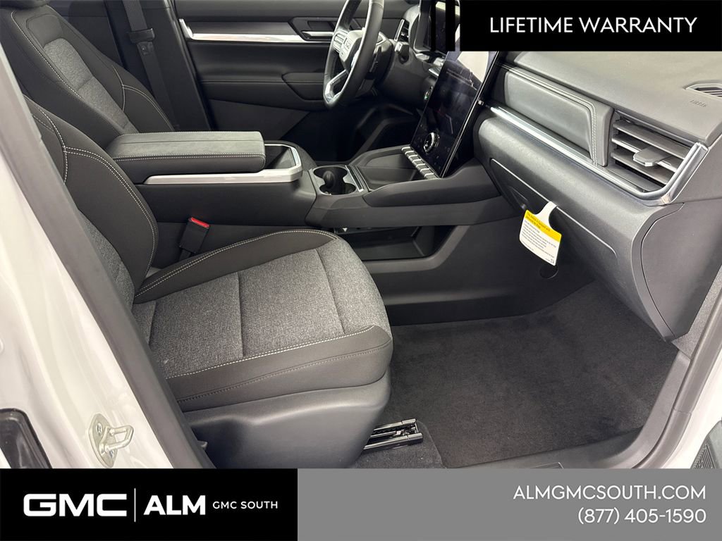 New 2026 GMC Terrain Elevation w/ Black Edition image 15