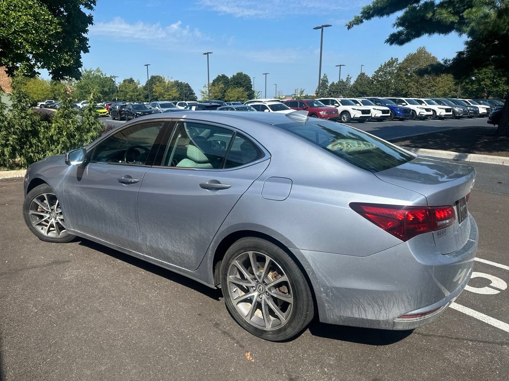 Used 2016 Acura TLX V6 FWD image 4