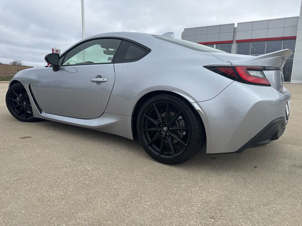 Certified 2025 Toyota GR86 Premium w/ ALL Weather Mat Package (TMS) image 5