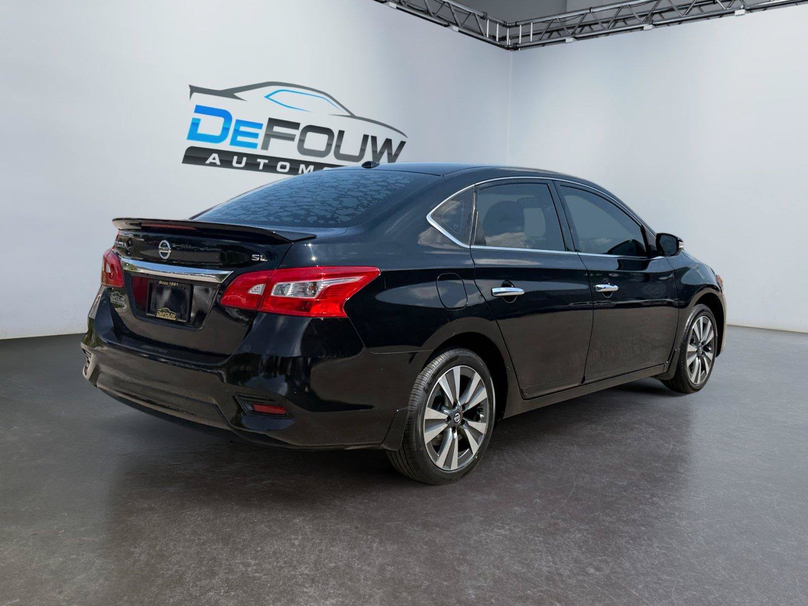 Used 2018 Nissan Sentra SL w/ Protection Package FWD image 3