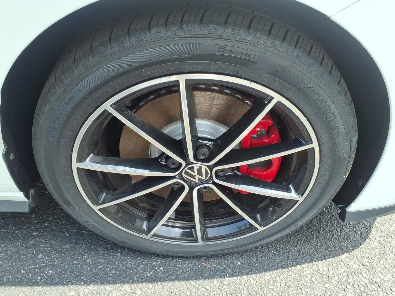 New 2026 Volkswagen Jetta GLI Autobahn FWD image 5
