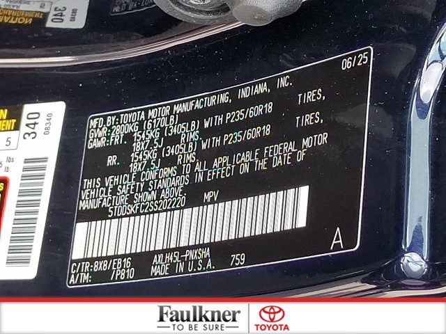 Certified 2025 Toyota Sienna XSE w/ XSE Plus Package AWD/4WD image 26