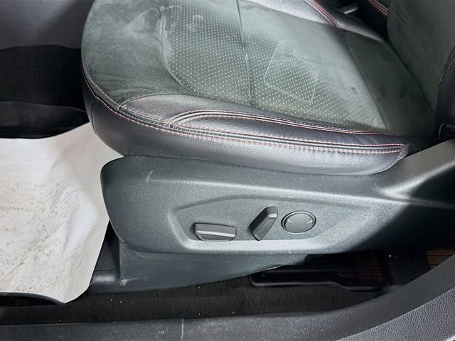 Certified 2019 Ford Explorer XLT w/ Equipment Group 202A image 19