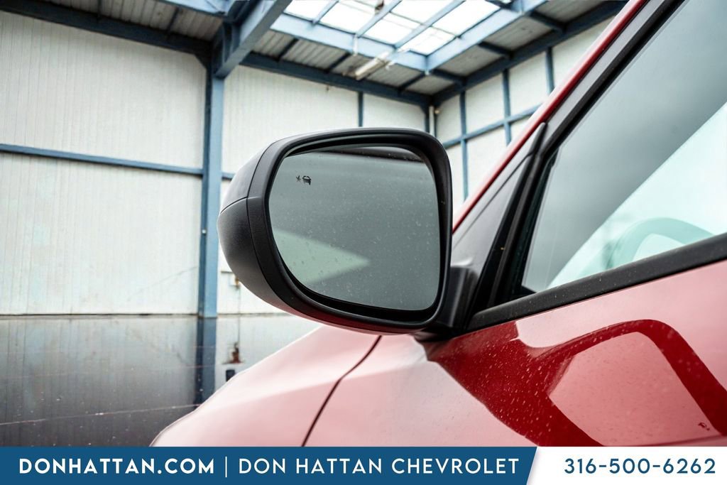 New 2026 Chevrolet Trax RS w/ Sunroof Package FWD image 29