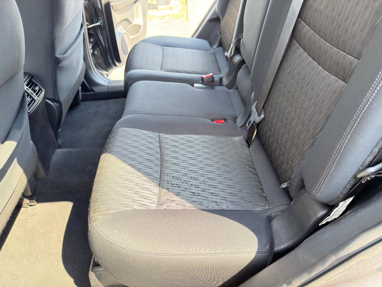 Used 2018 Nissan Rogue S w/ S Value Package image 21