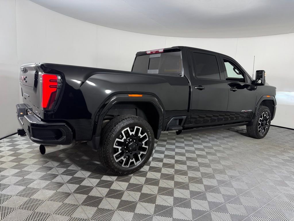Used 2024 GMC Sierra 2500 AT4 w/ AT4 Premium Plus Package image 7