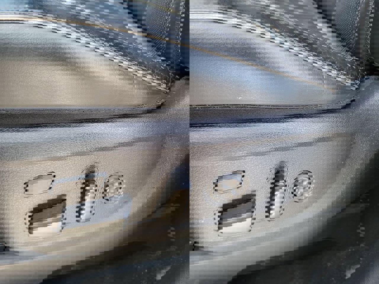 Used 2020 Hyundai Palisade Limited image 12