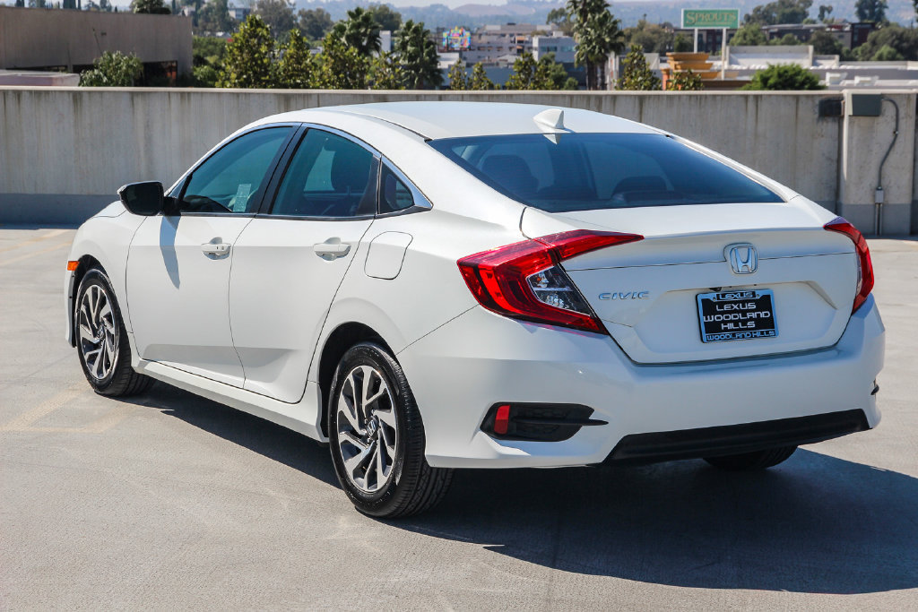 Used 2017 Honda Civic EX image 6