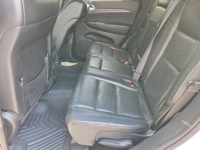 Used 2020 Jeep Grand Cherokee Limited w/ Luxury Group II RWD image 18