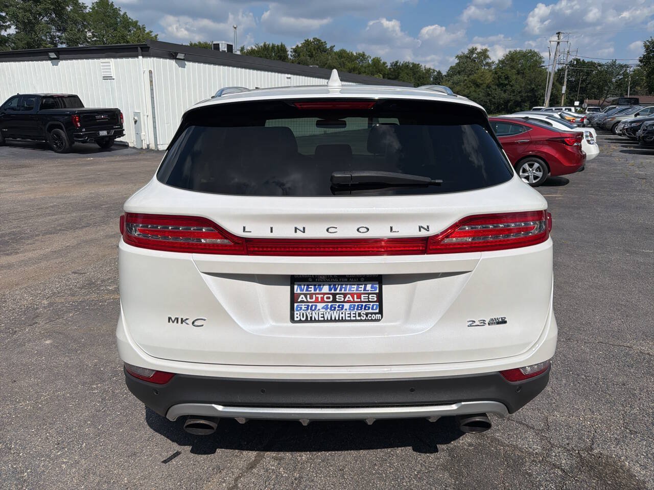 Used 2015 Lincoln MKC AWD w/ Equipment Group 102A Reserve image 5
