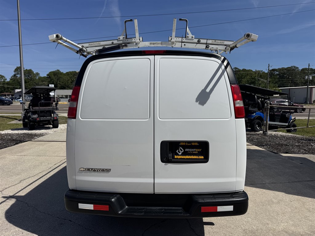 Used 2020 Chevrolet Express 2500 w/ Driver Convenience Package RWD image 6