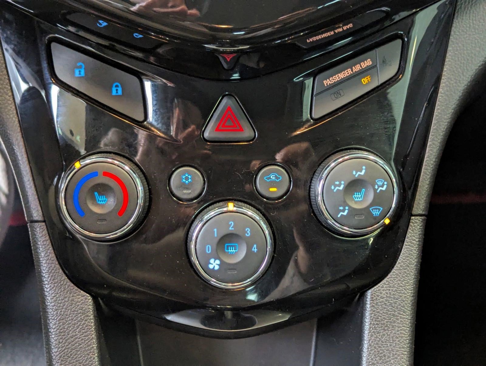 Used 2015 Chevrolet Sonic RS image 18