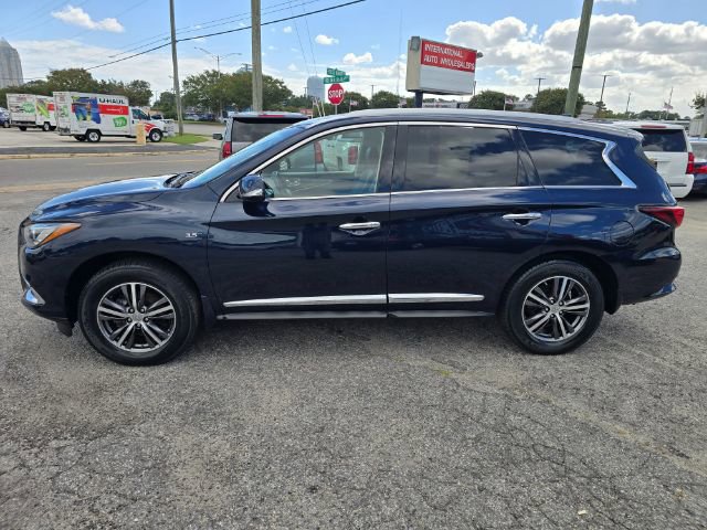 Used 2019 INFINITI QX60 Luxe w/ Essential Package image 8