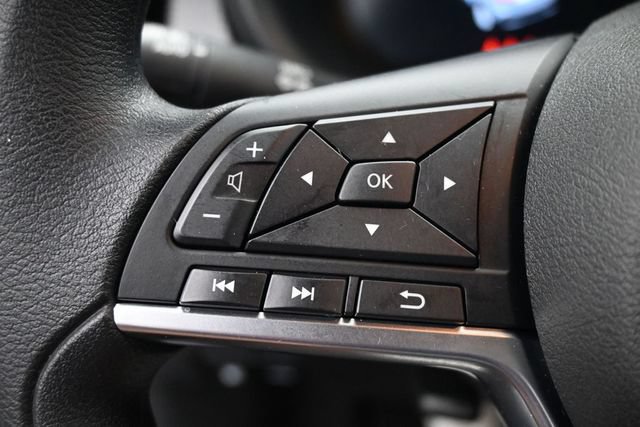 Used 2024 Nissan Kicks SV FWD image 24
